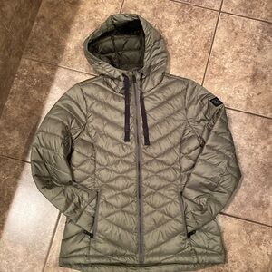 Lole Emeline jacket. Size small. Color green